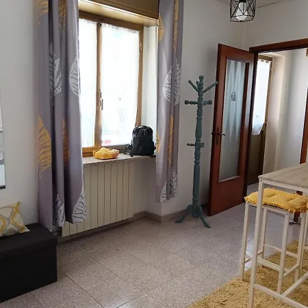 Chez Sonny Intero *